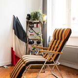 Camping deck chair