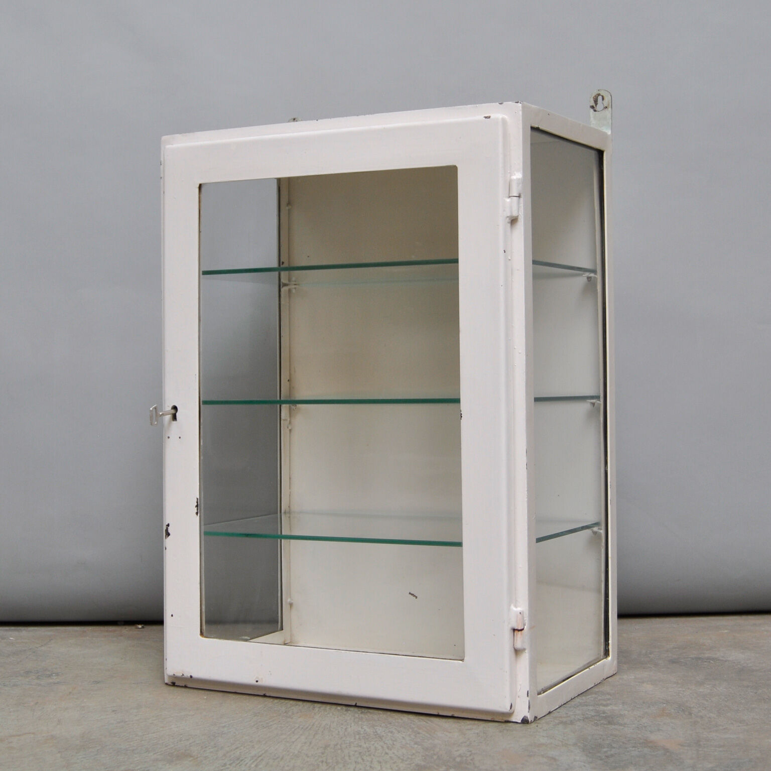 Small Hanging Medicine 1960s Selency