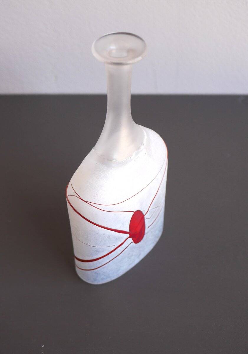 Swedish vase by B. Vallien for Kosta Boda, 1980s