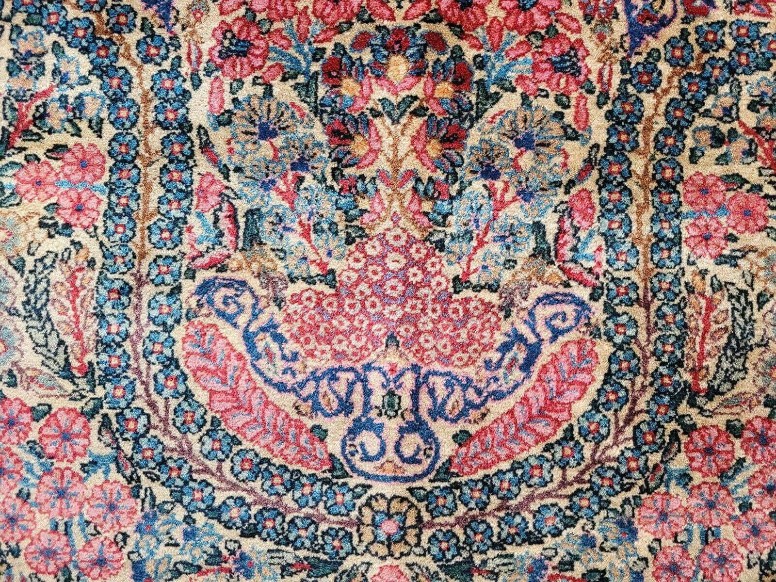 Antique Handmade Middle Eastern Kerman Rug 3.9' x 6.9' (120 cm x 211 cm), 1920s - 1L15