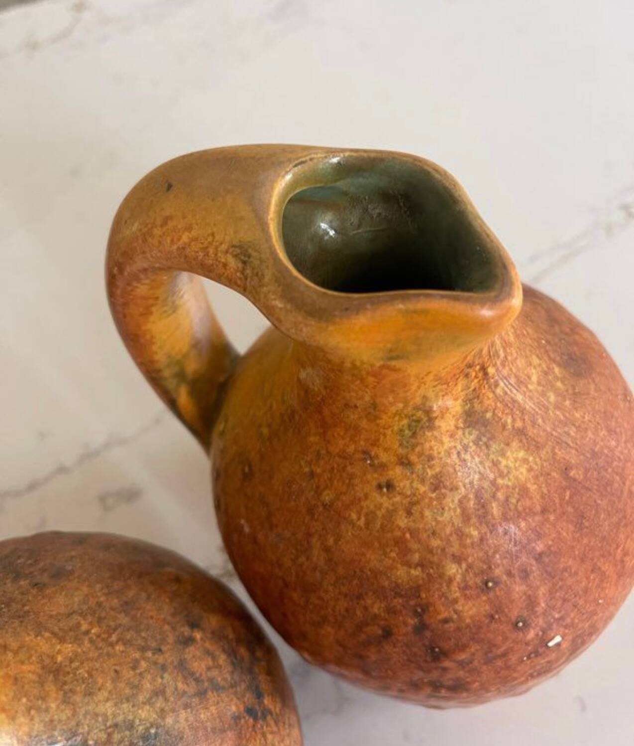 Stoneware jugs from Périgord pottery