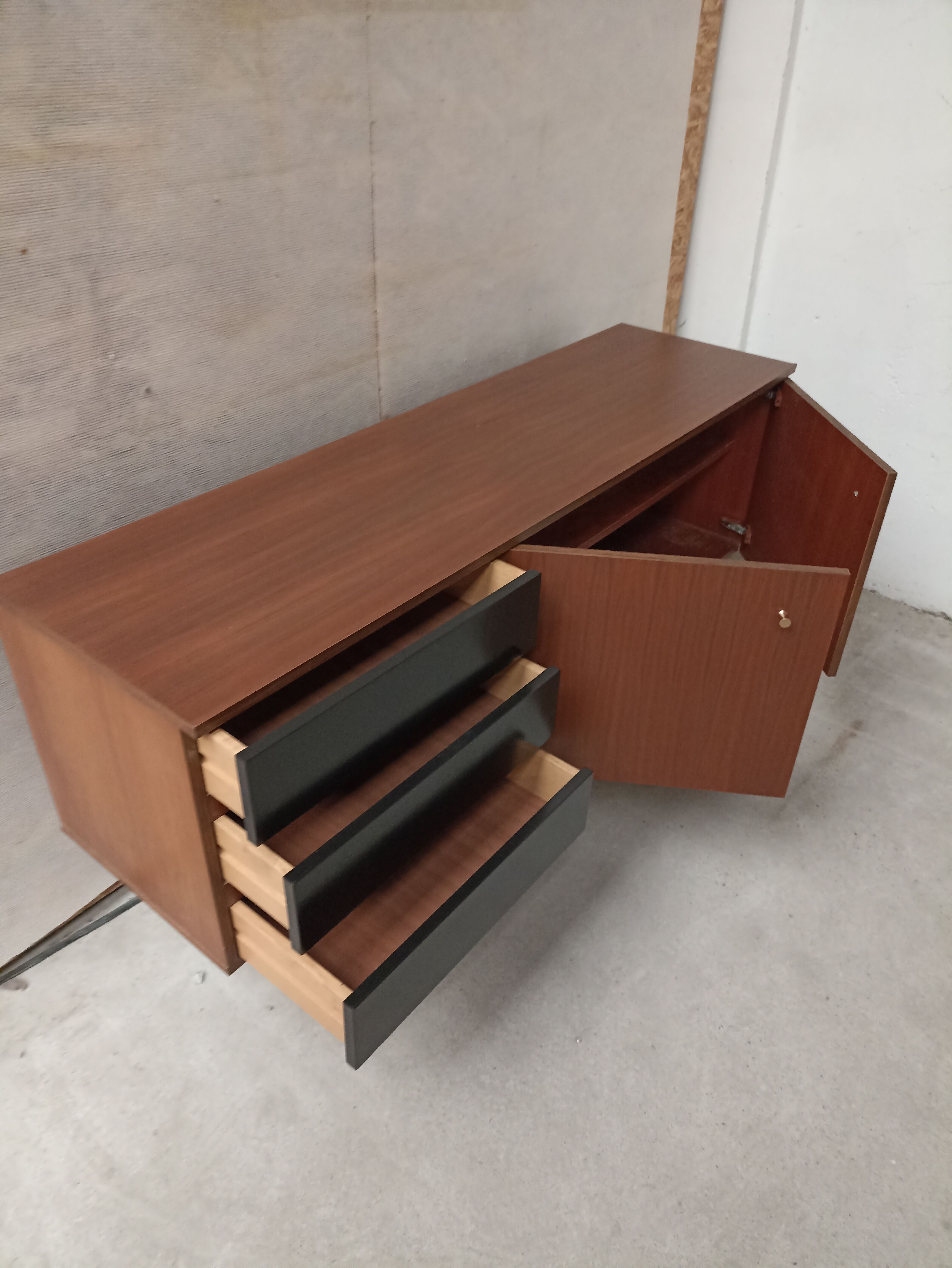 Enfilade vintage scandinave