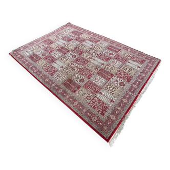 Very large Atlas rug