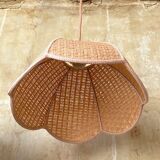 Wicker flower suspension
