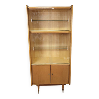 Vintage showcase