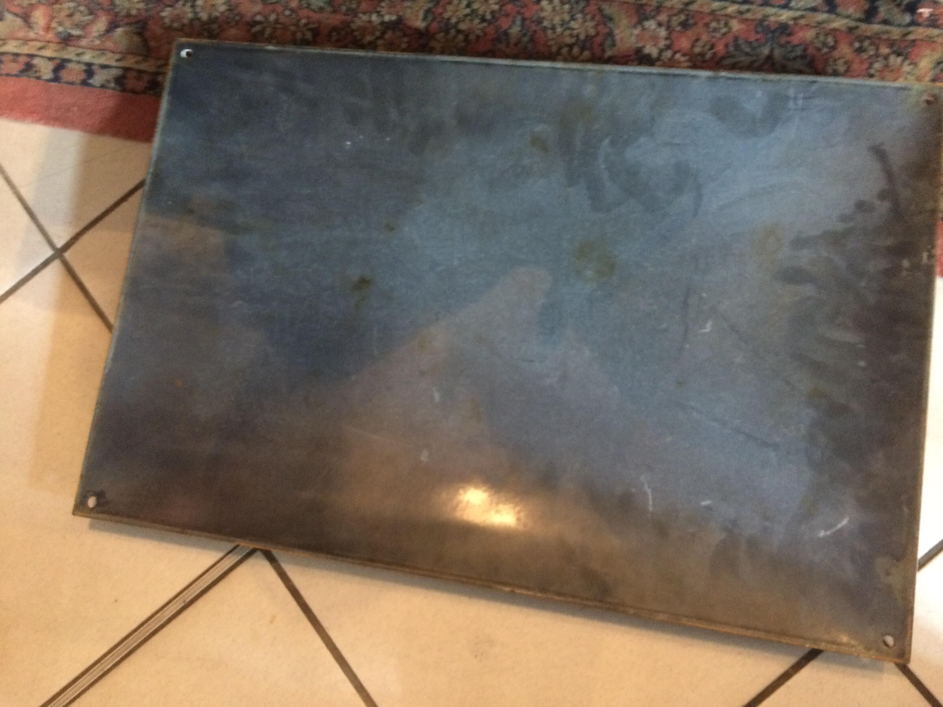 Enamelled plate chevrolet