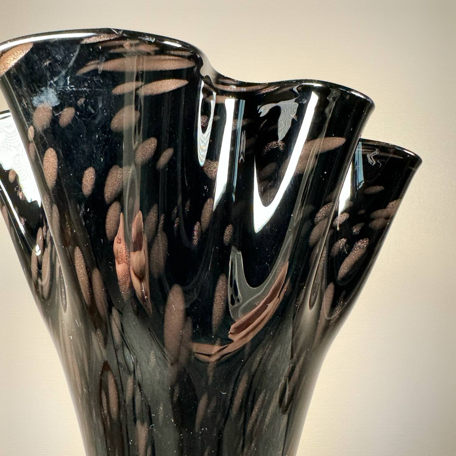 Large Murano aventurine vase from the 60s