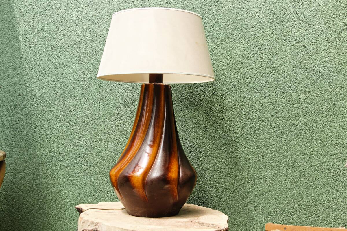 Vintage ceramic lamp, twisted base