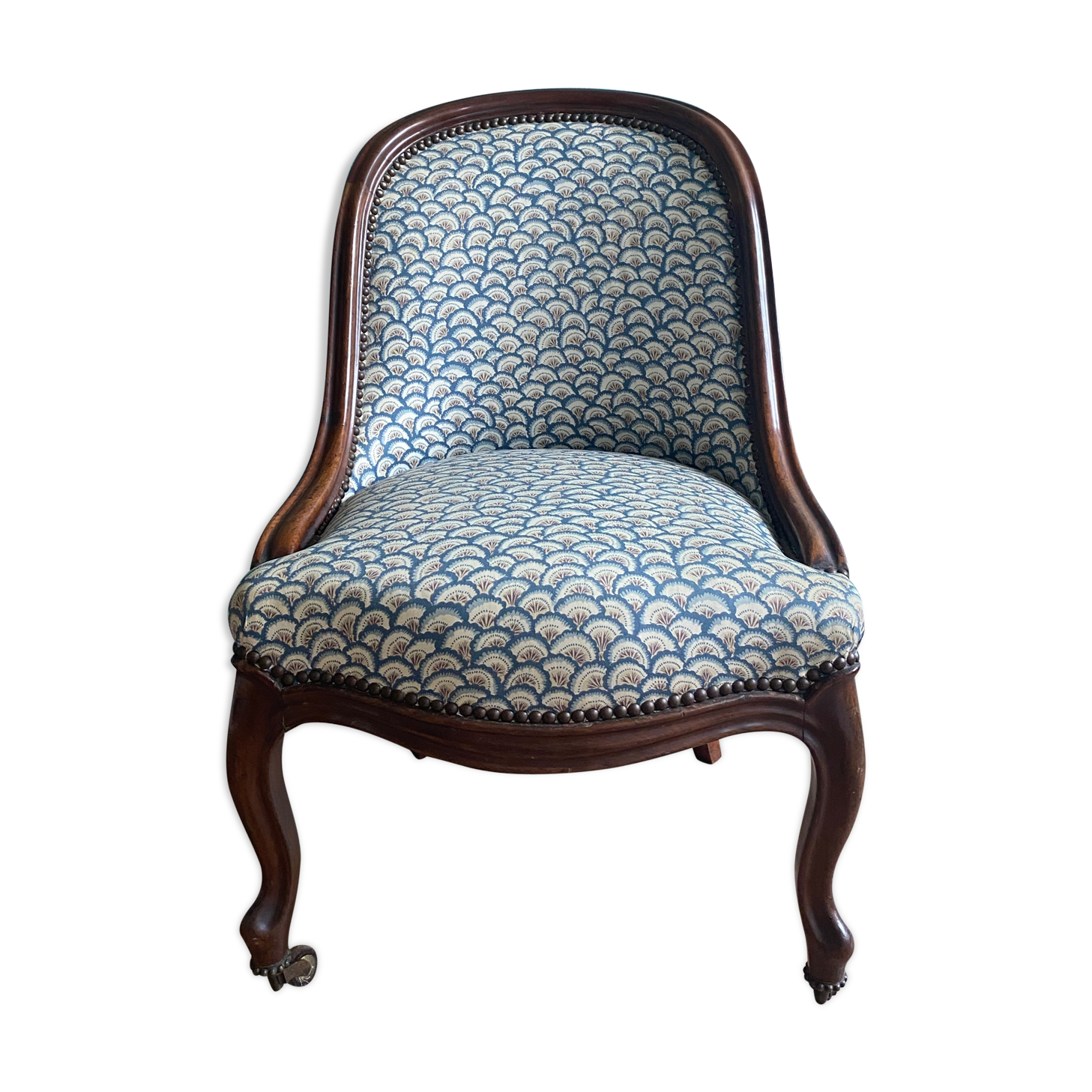 Blue shepherd's chair in mahogany era 19th