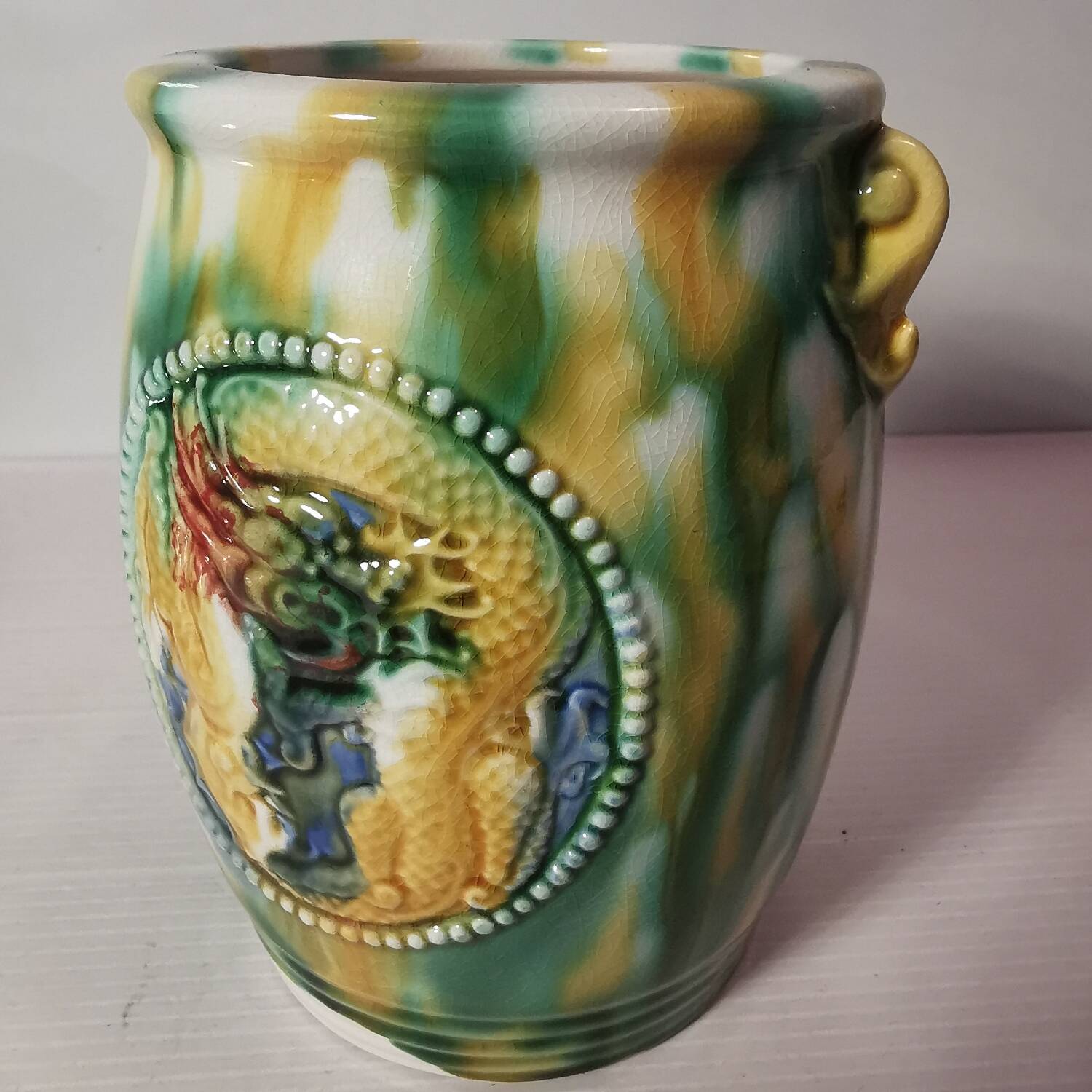 Colorful vintage slip style pot/empty pocket