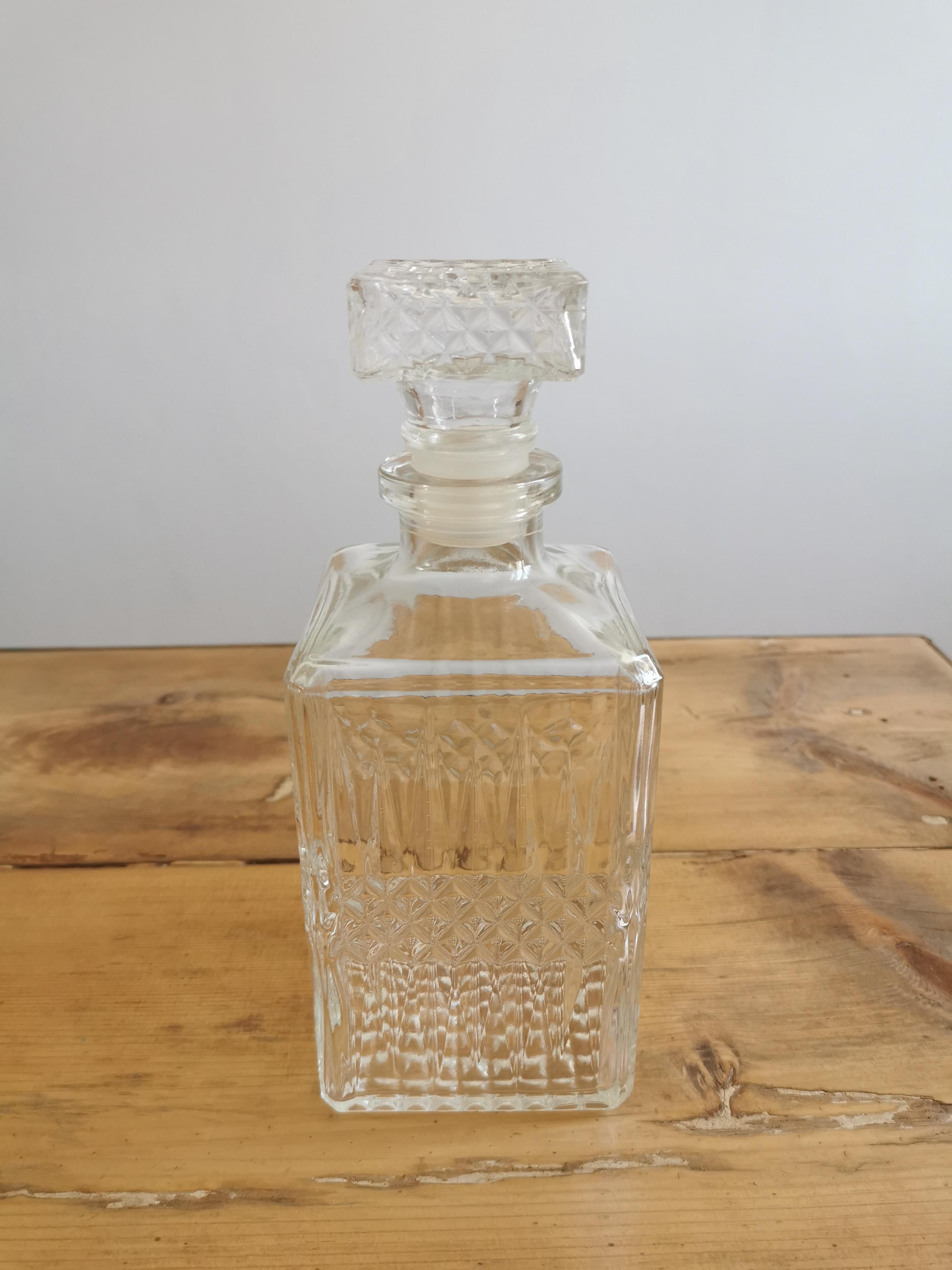 Whisky decanter