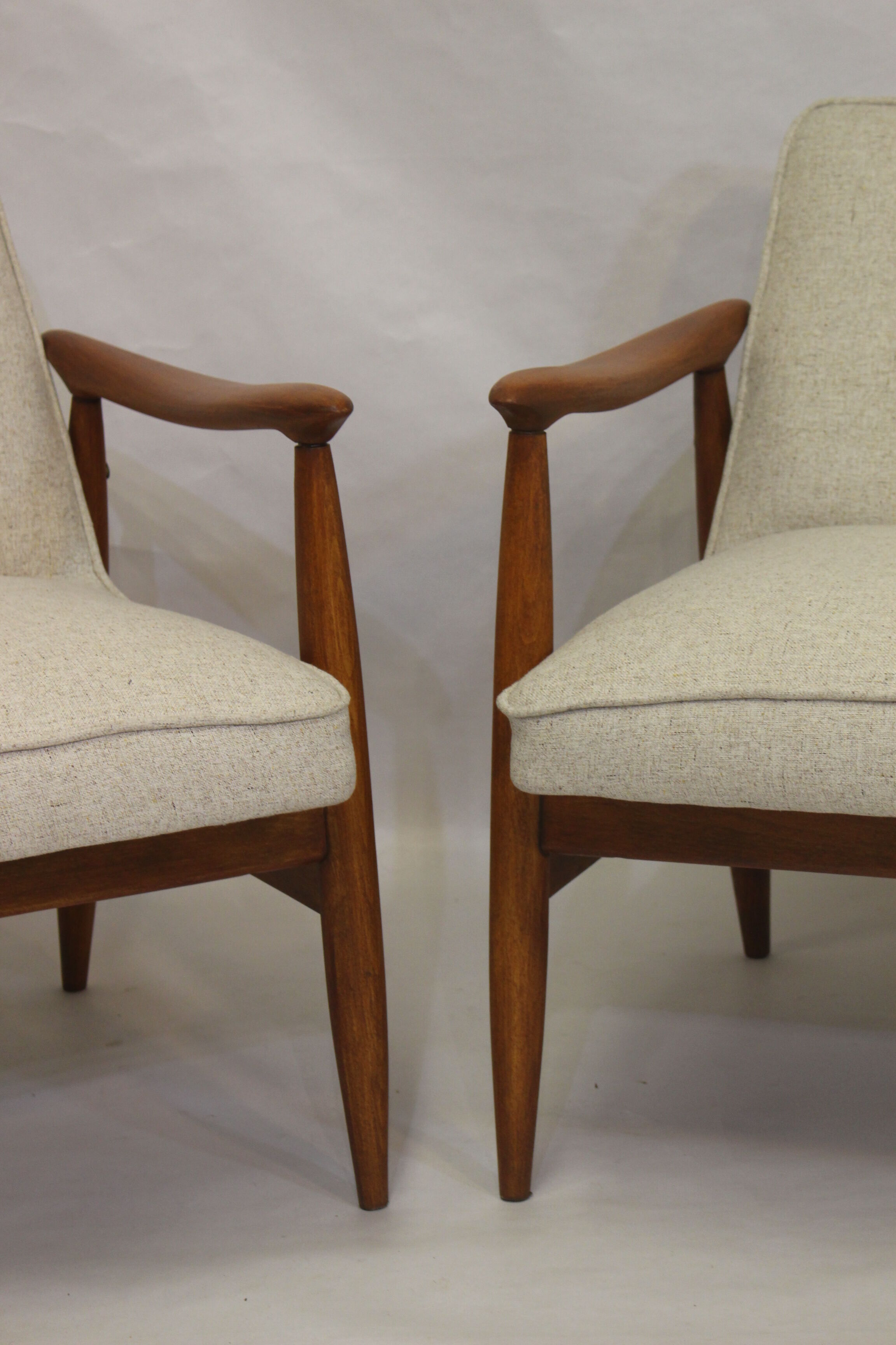 Pair of chairs GFM-87 Juliusz Kedziorek 1960.