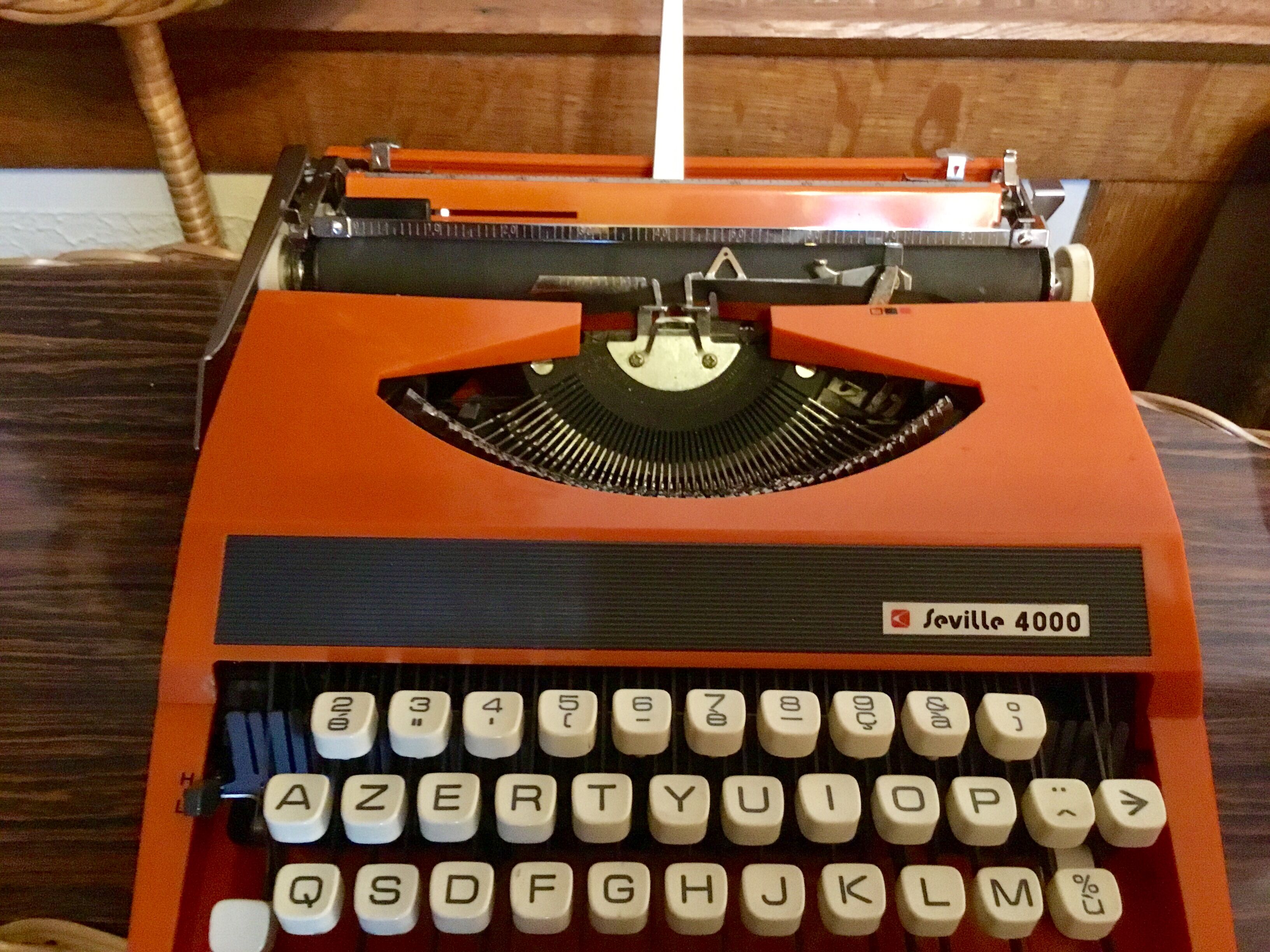 Machine à écrire vintage