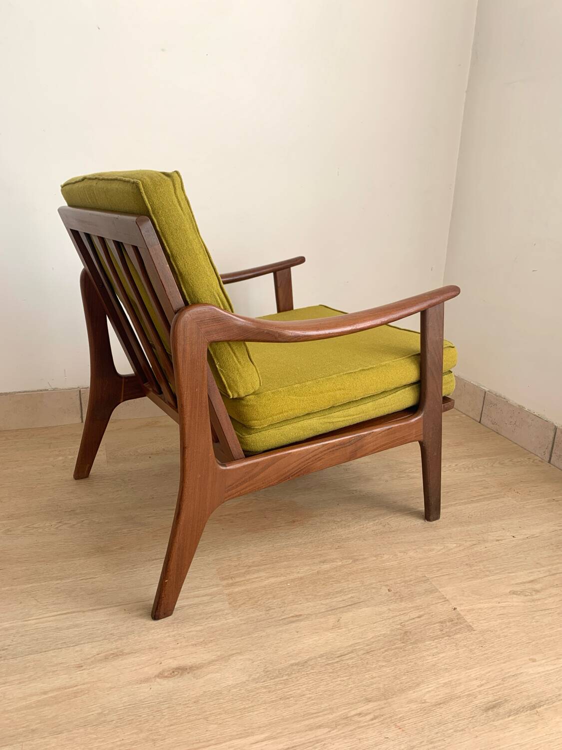 Scandinavian armchair in solid teak