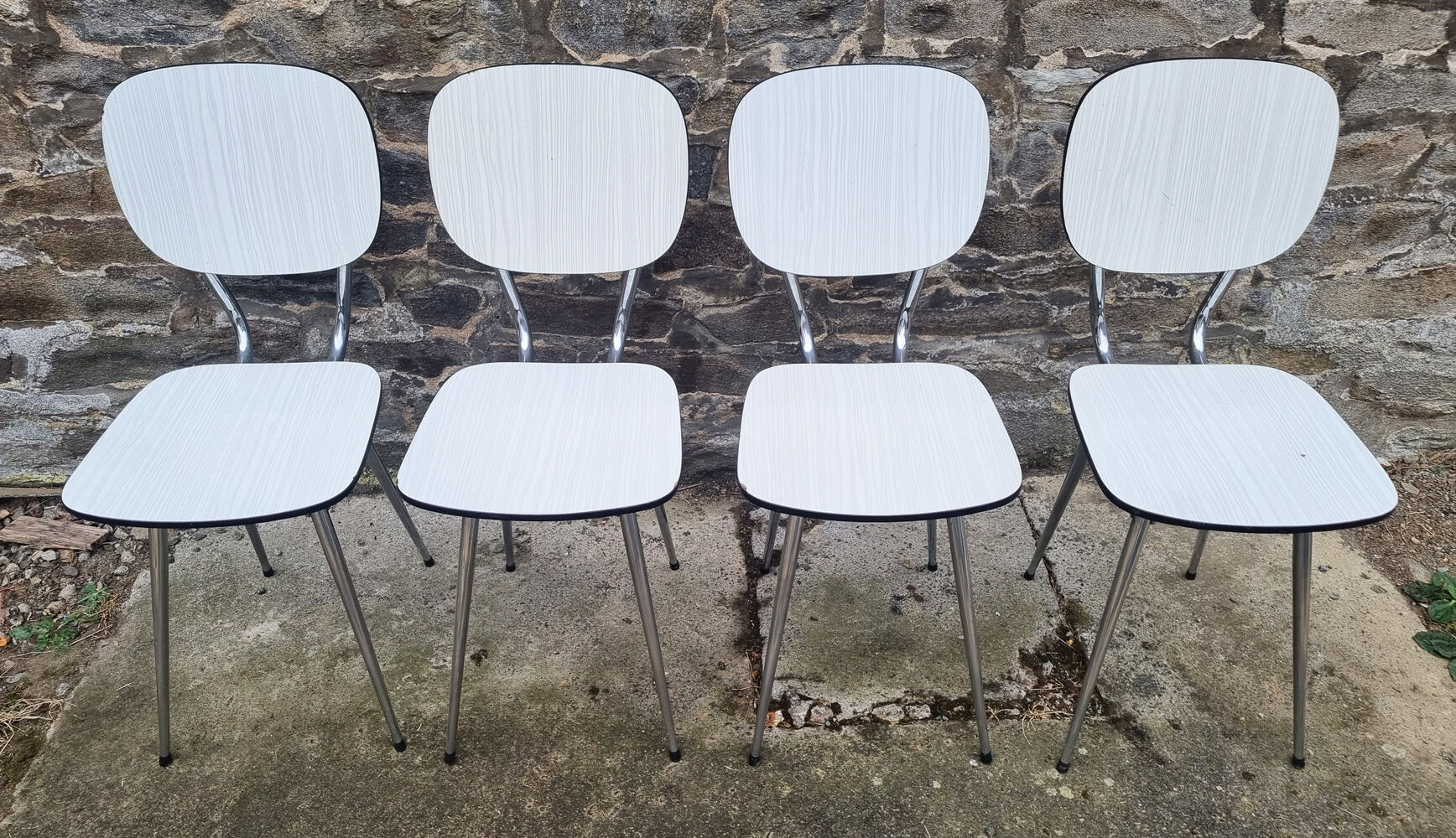 Round table and white formica chairs, vintage, 70s
