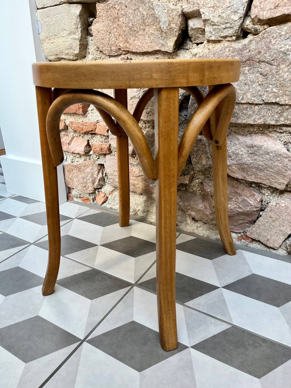 Baumann bentwood stool