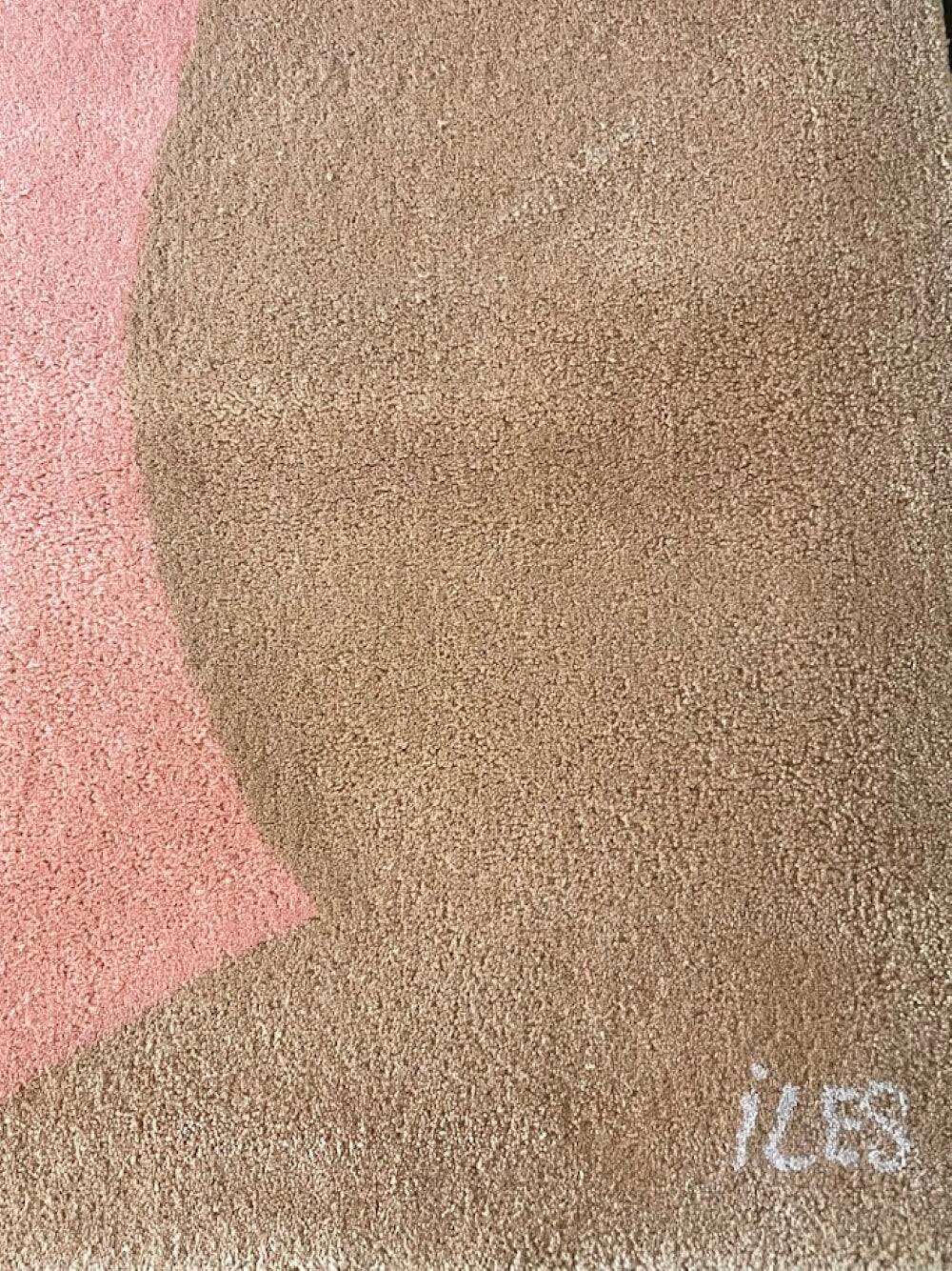 Tapis en laine touffetée à la main Tisca, signé “ILES”, France, années 1990