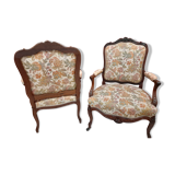 Paire de fauteuils style régence