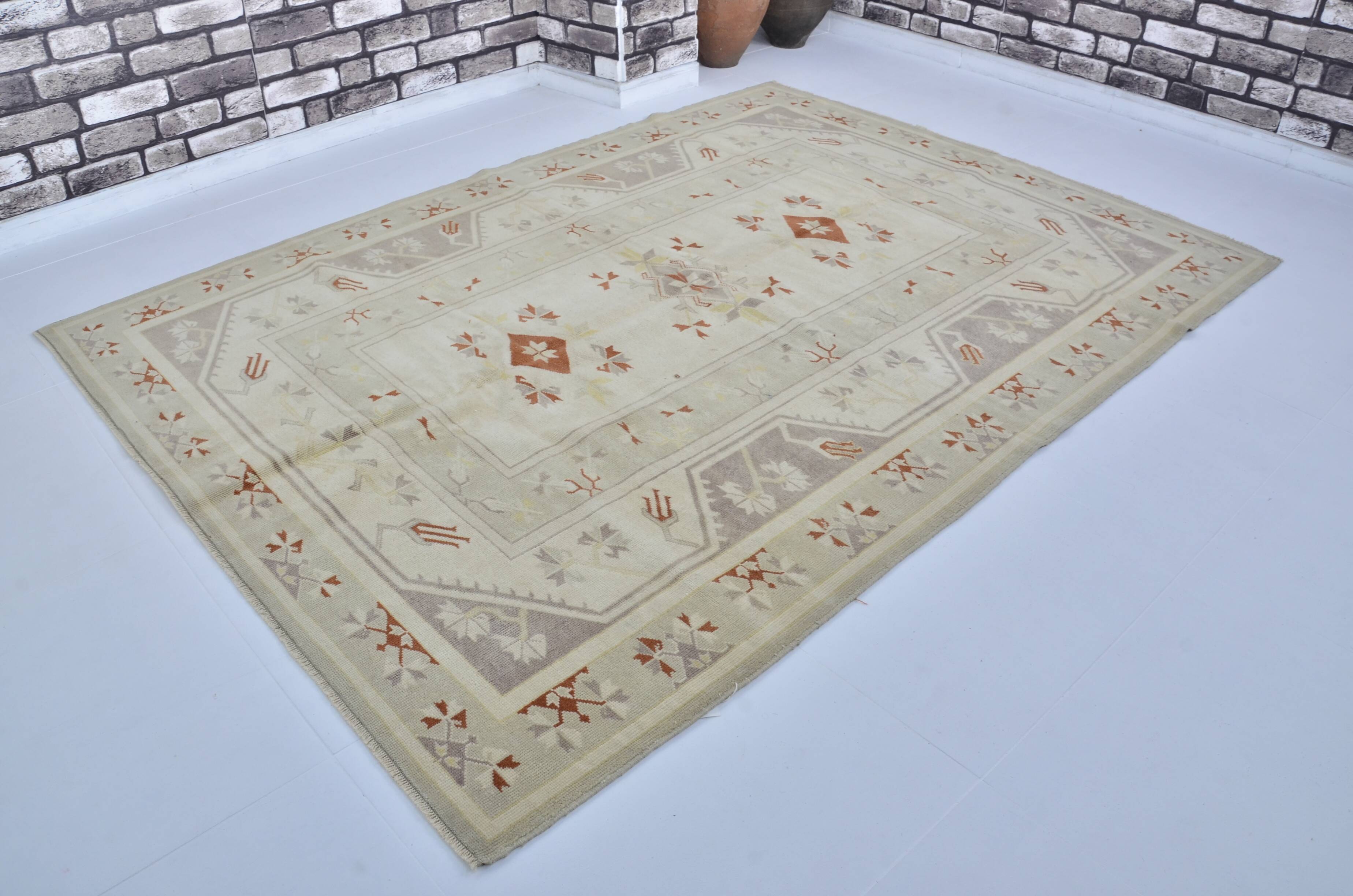 Beige Handknotted Anatolian Wool Carpet sku 2136