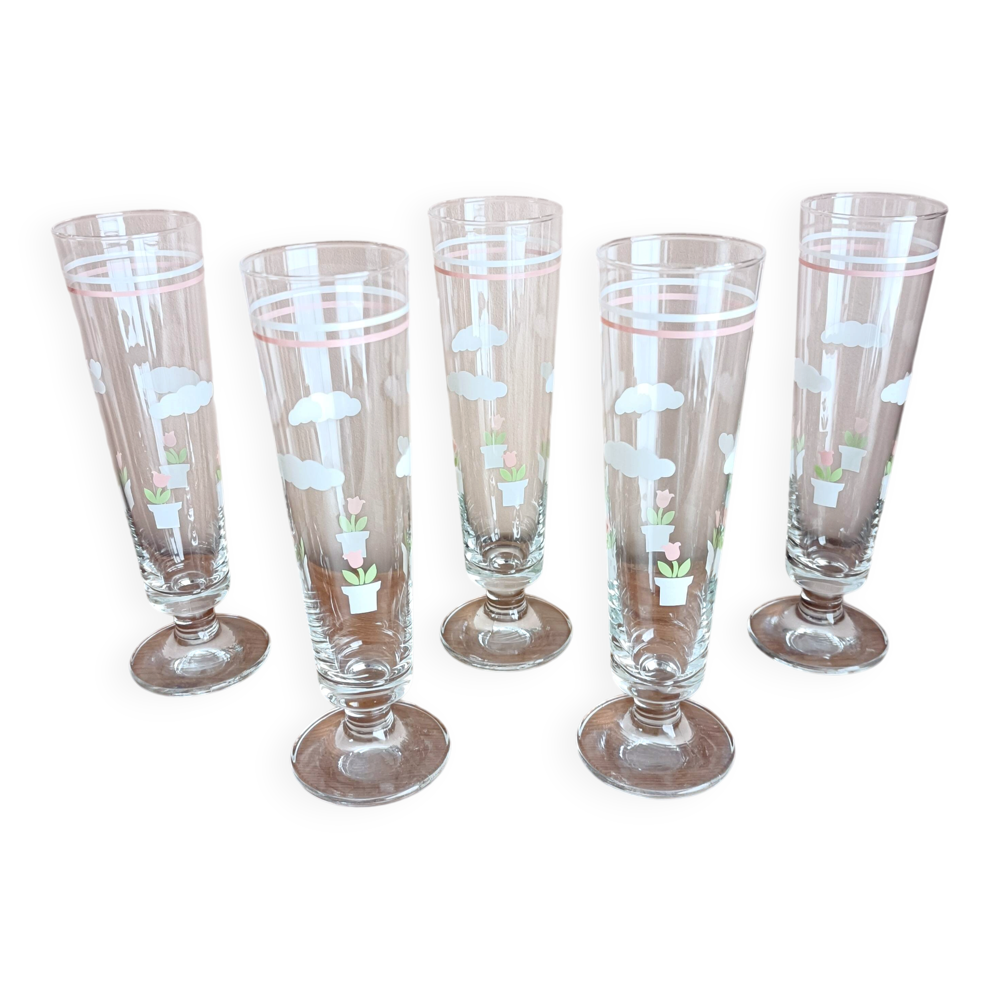 Set of 5 floral champagne glasses