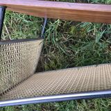 Table basse teck avec porte revue années 60
