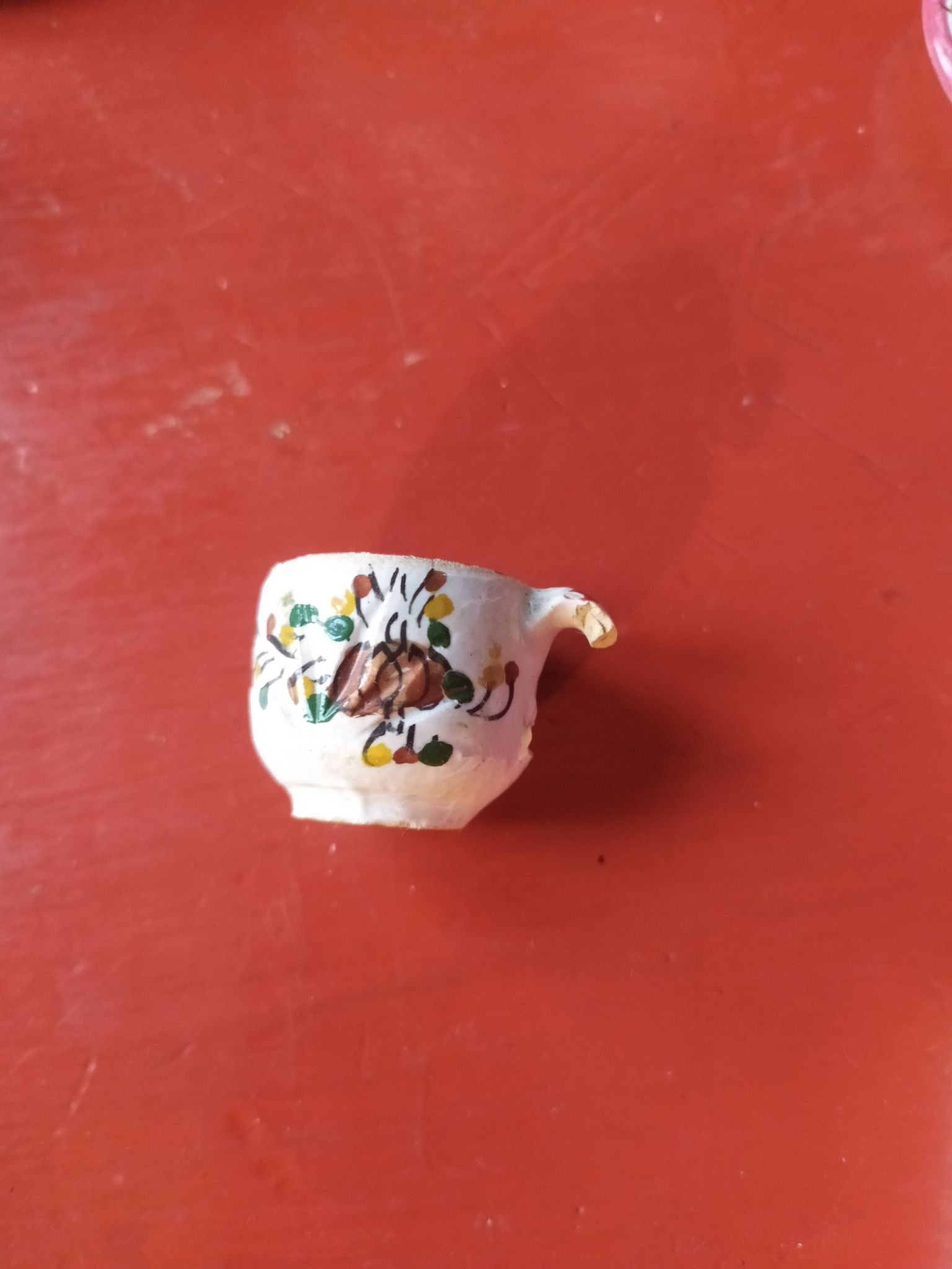 Earthenware dinner set