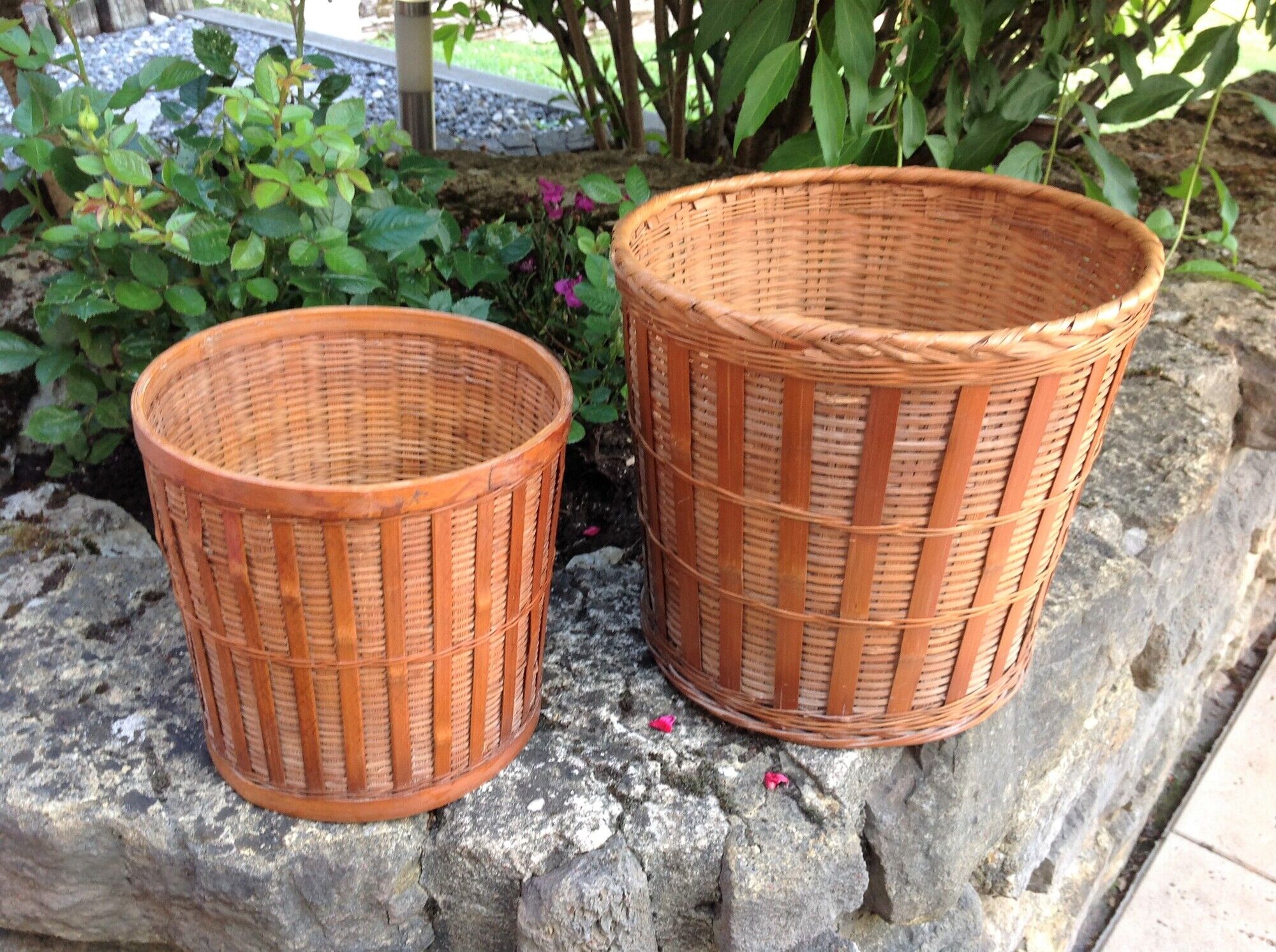 Pair of braided bamboo pot cover / vintage 60s-70s