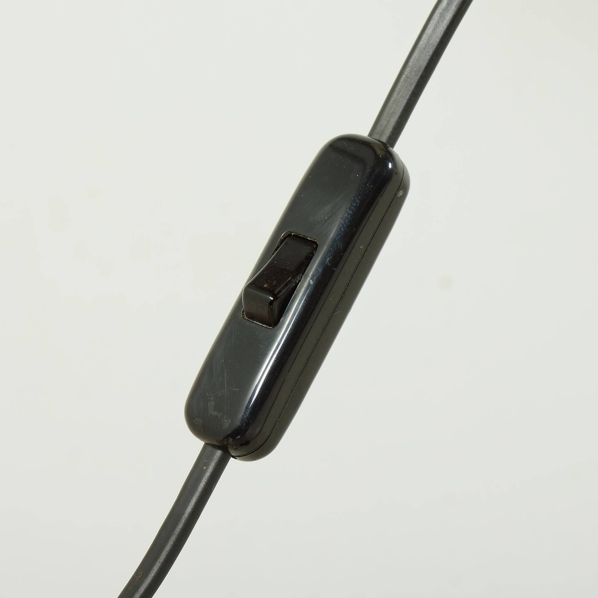Vintage Le Klint floor lamp model 322 by Michael Bang, Denmark 1980s