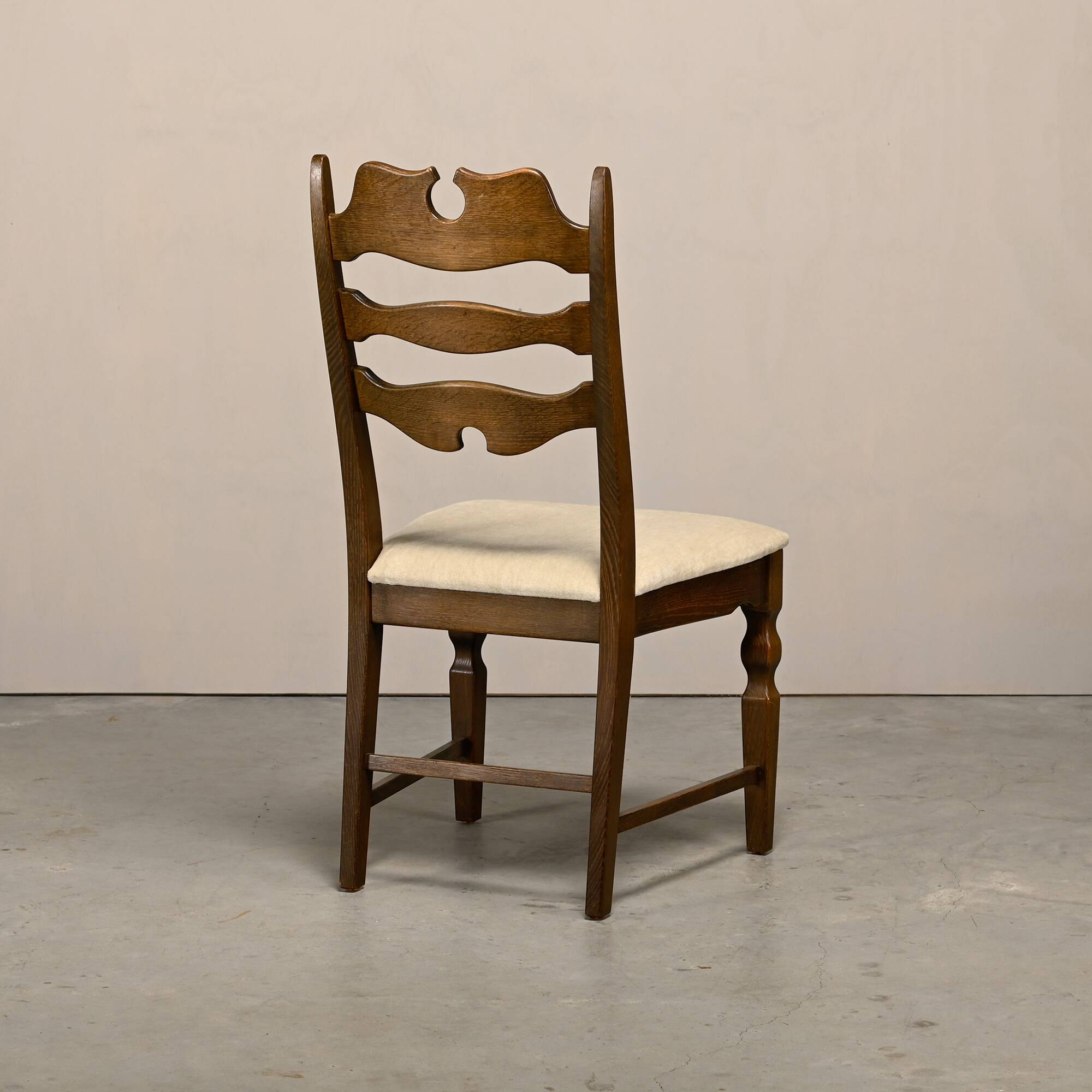 Henning Kjærnulf vintage set Razorblade Dining Chairs High Back, Denmark