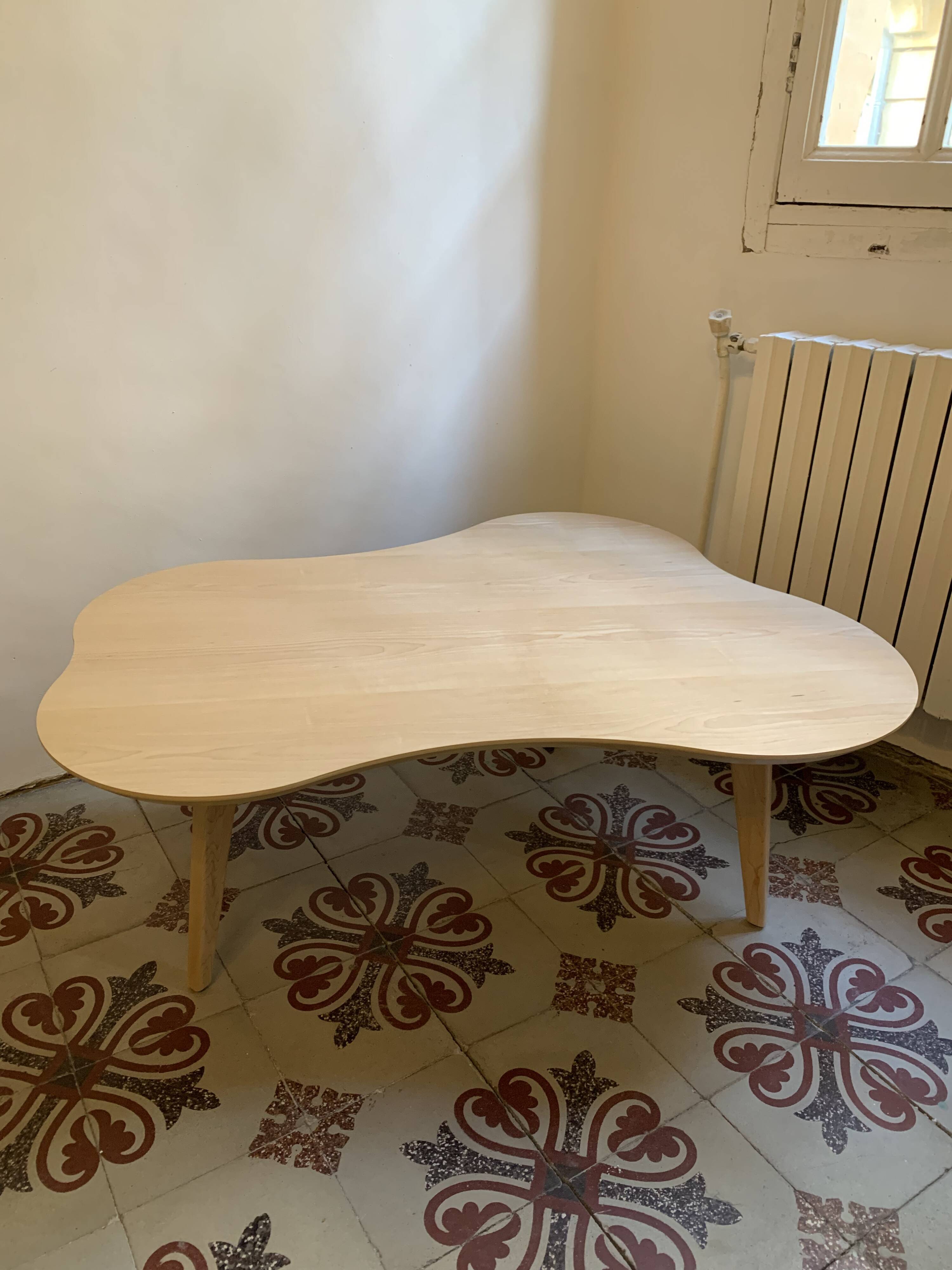 Wooden coffee table by Jens Risom for Knoll