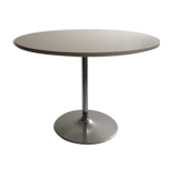 white tulip dining table