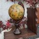 Paire de serre livres mappemonde vintage