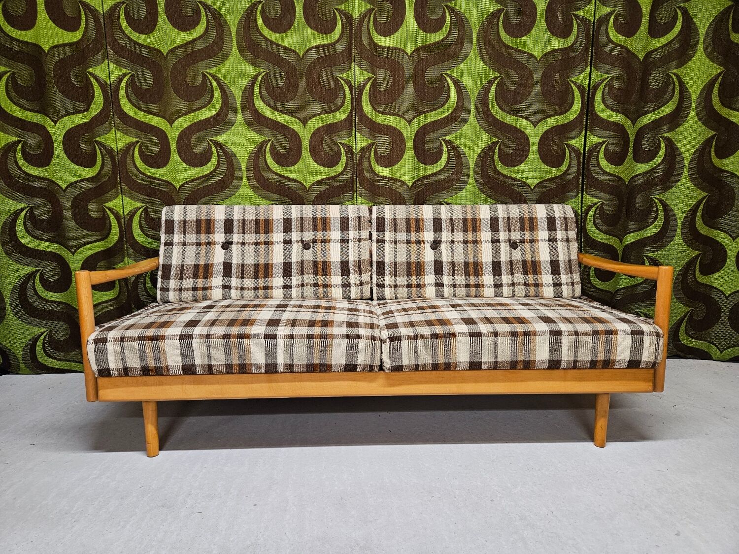 Stella daybed sofa by Wilhelm Knoll for Knoll Antimott 1950"