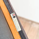 Chaise modèle 82 « Ambassade » en teck massif par Niels O. Møller, Danemark