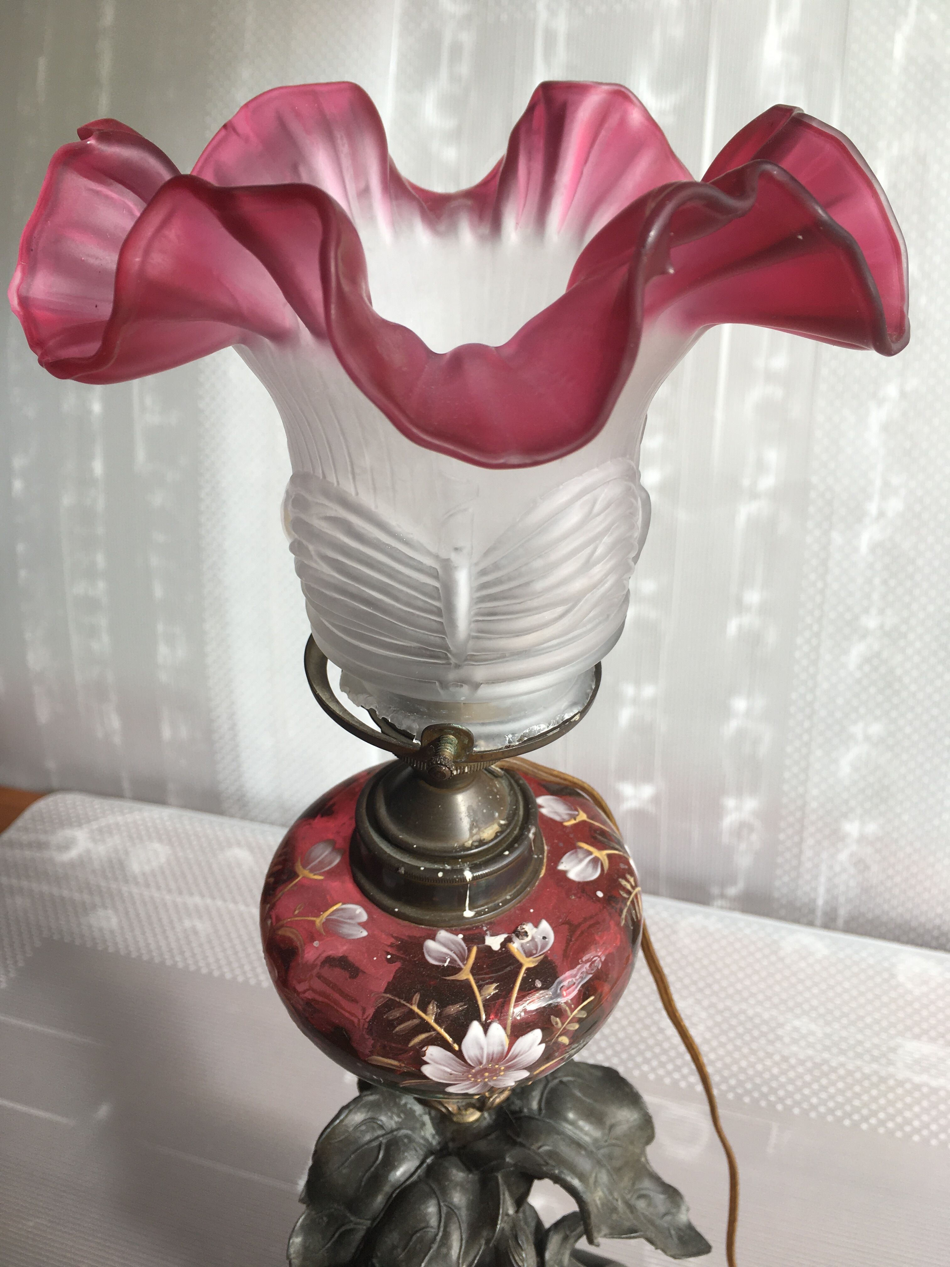 Decorative kerosene lamp