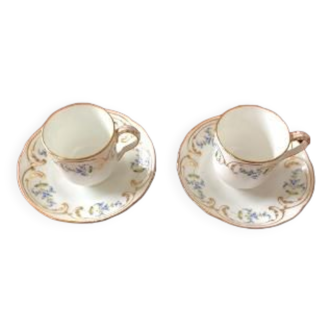 2 tasses en porcelaine