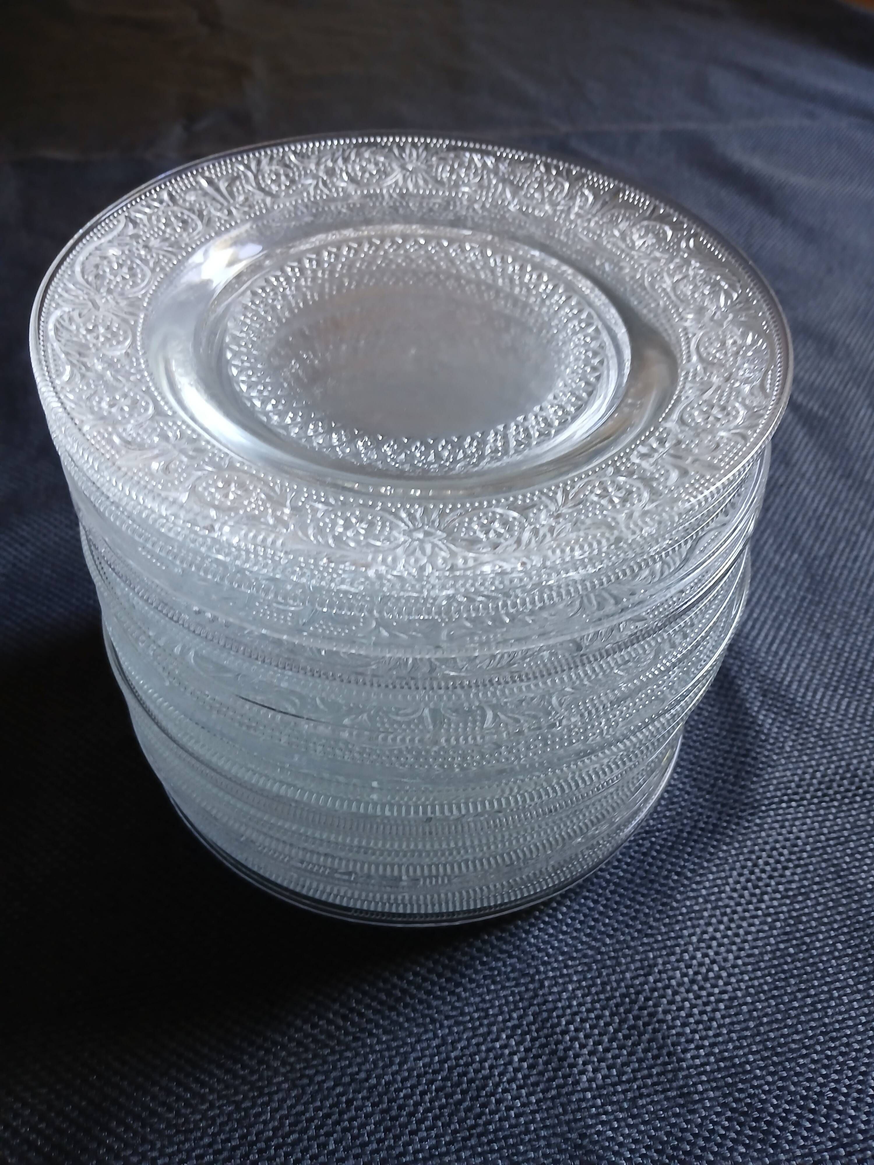 18 vintage pressed glass dessert plates