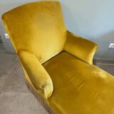 Golden velvet daybed