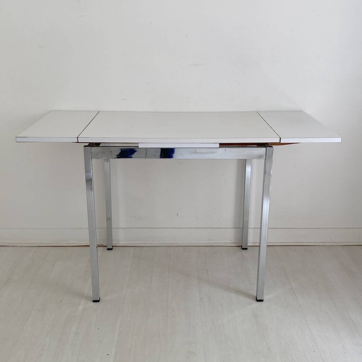 Vintage 1970s white formica extending table