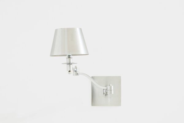 Applique ajustable Maison Charles acier brossé vers 1960