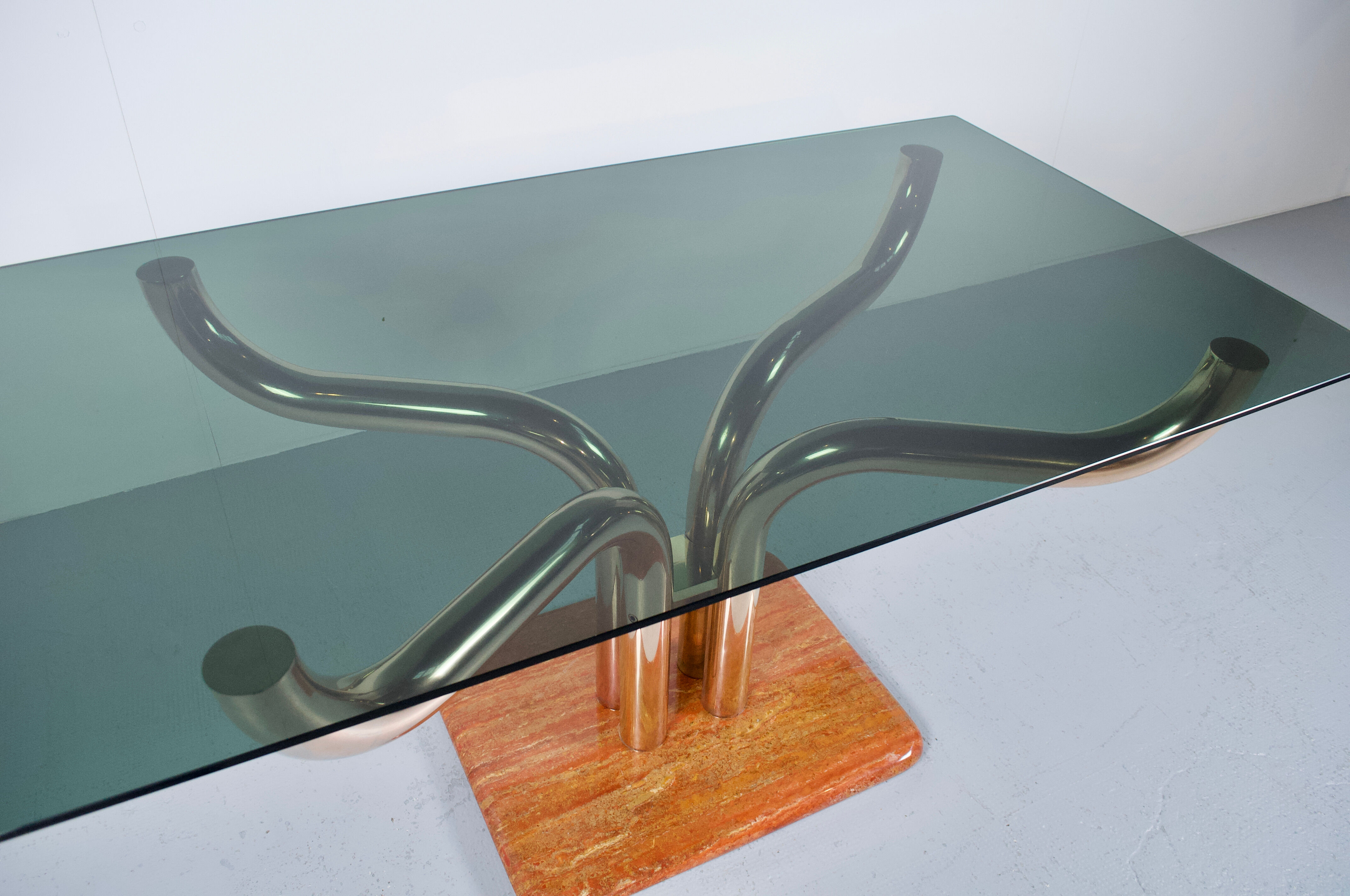 Dining table by Guido Faleschini, 1970s, published by Mariani Italia.