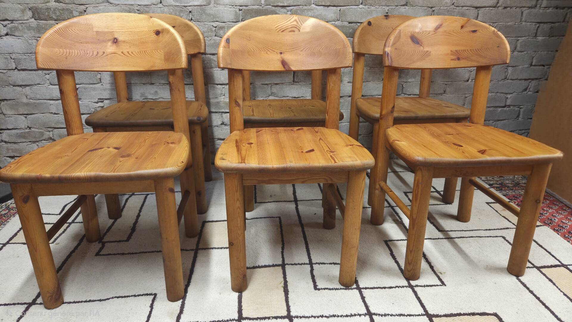 Set of 6 Rainer Daumiller chairs in solid pine – 1970s