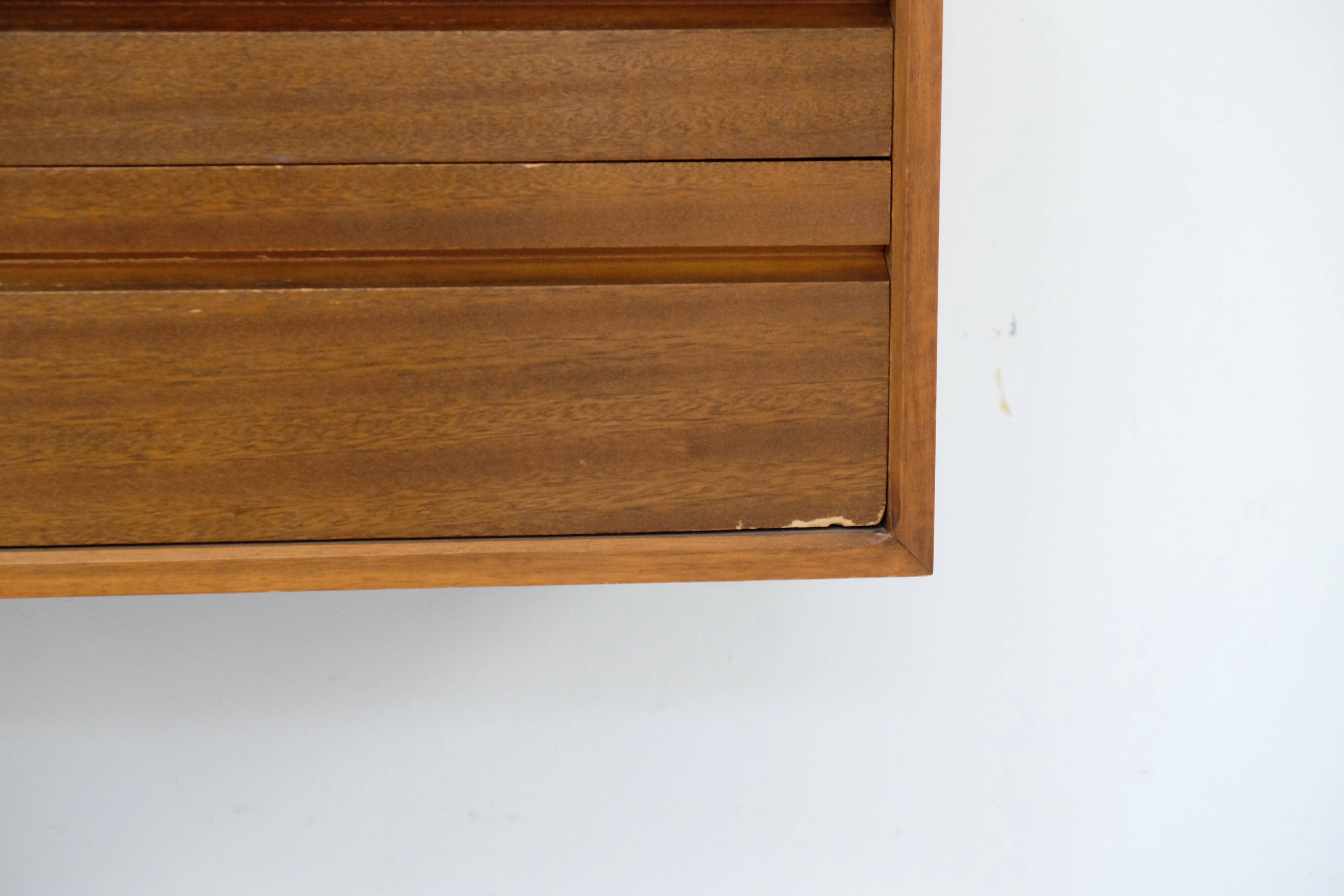 Walnut Wall Unit Shelving System 'Royal System' by Poul Cadovius 60s Danish Design
