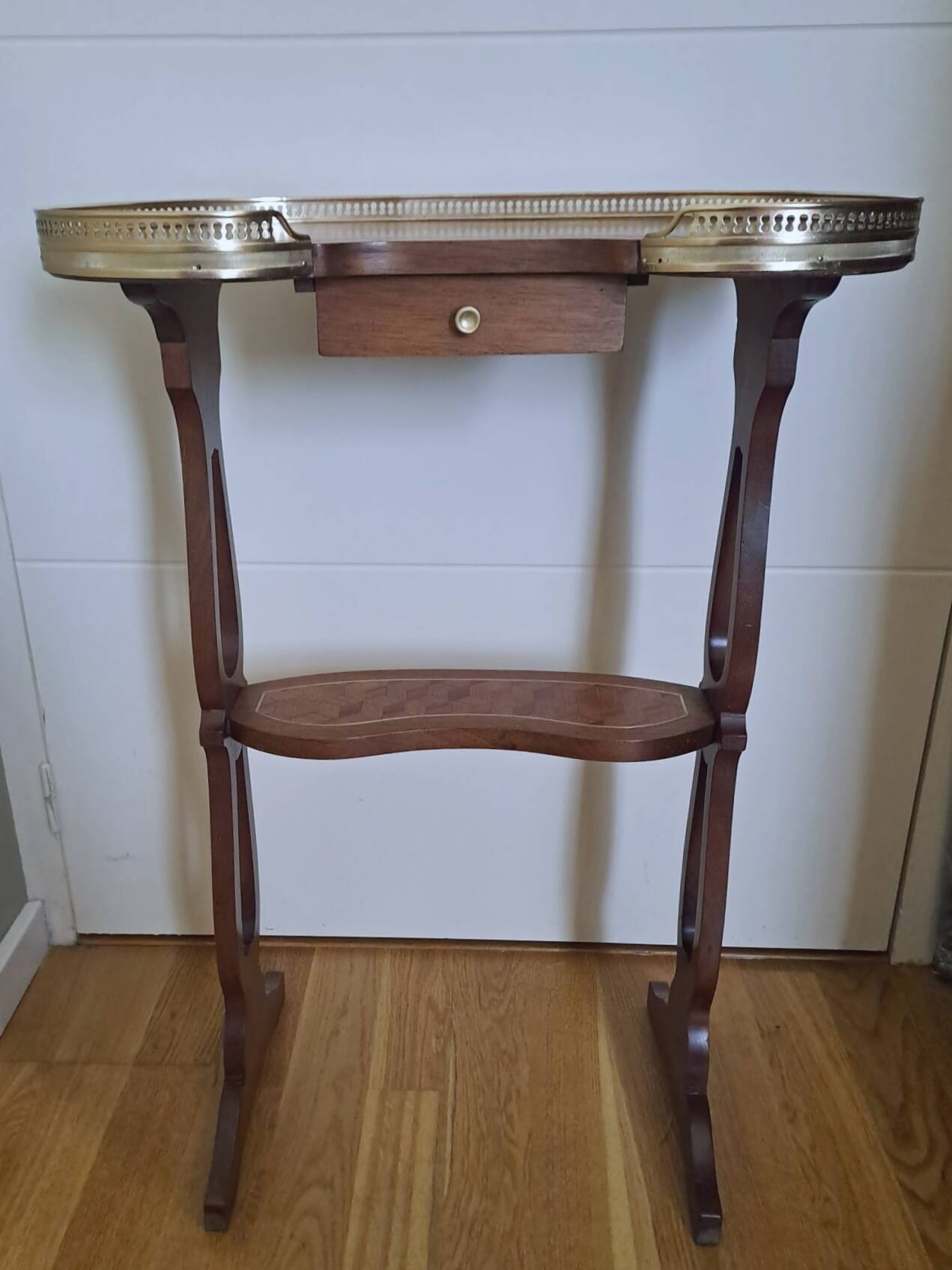 Side table or small table in marquetry