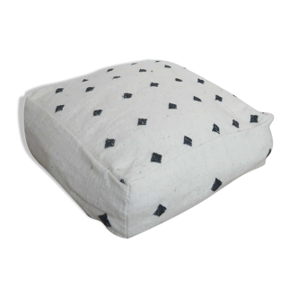 Berber pouf cover Béni Ouarain with black and white diamonds