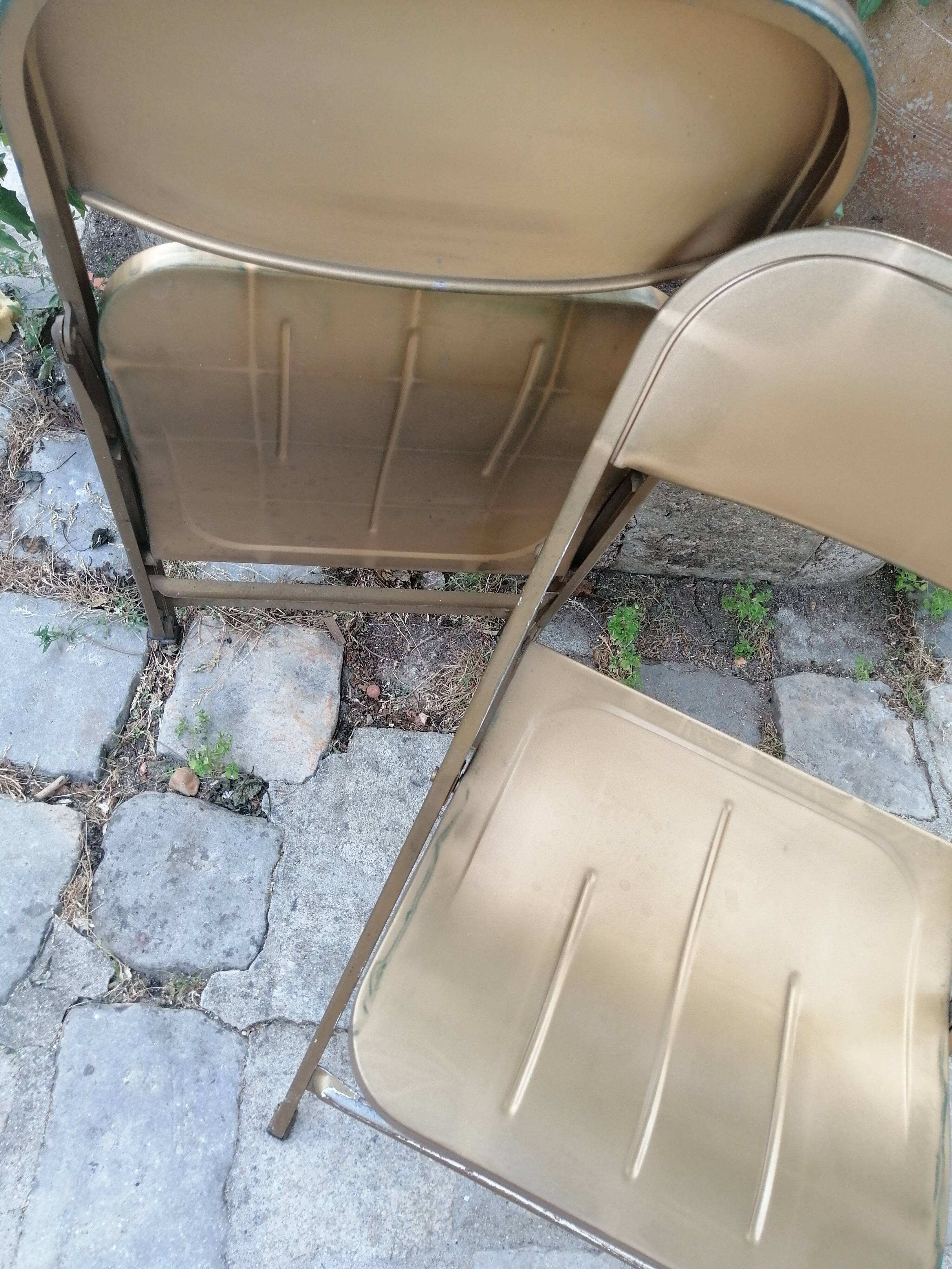 Metal folding chair