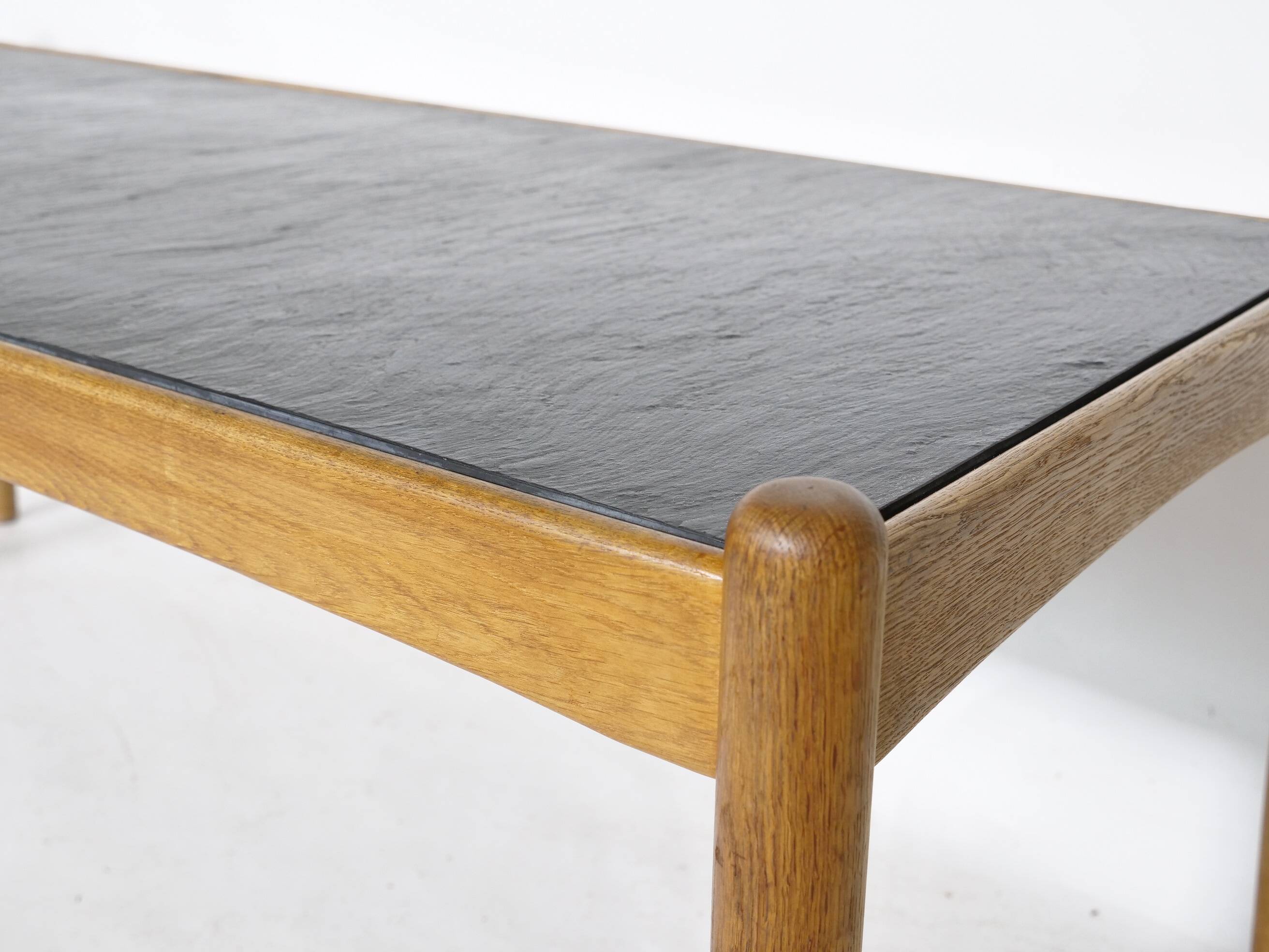 Table basse Amiral des années 1960, design Eric Merthen