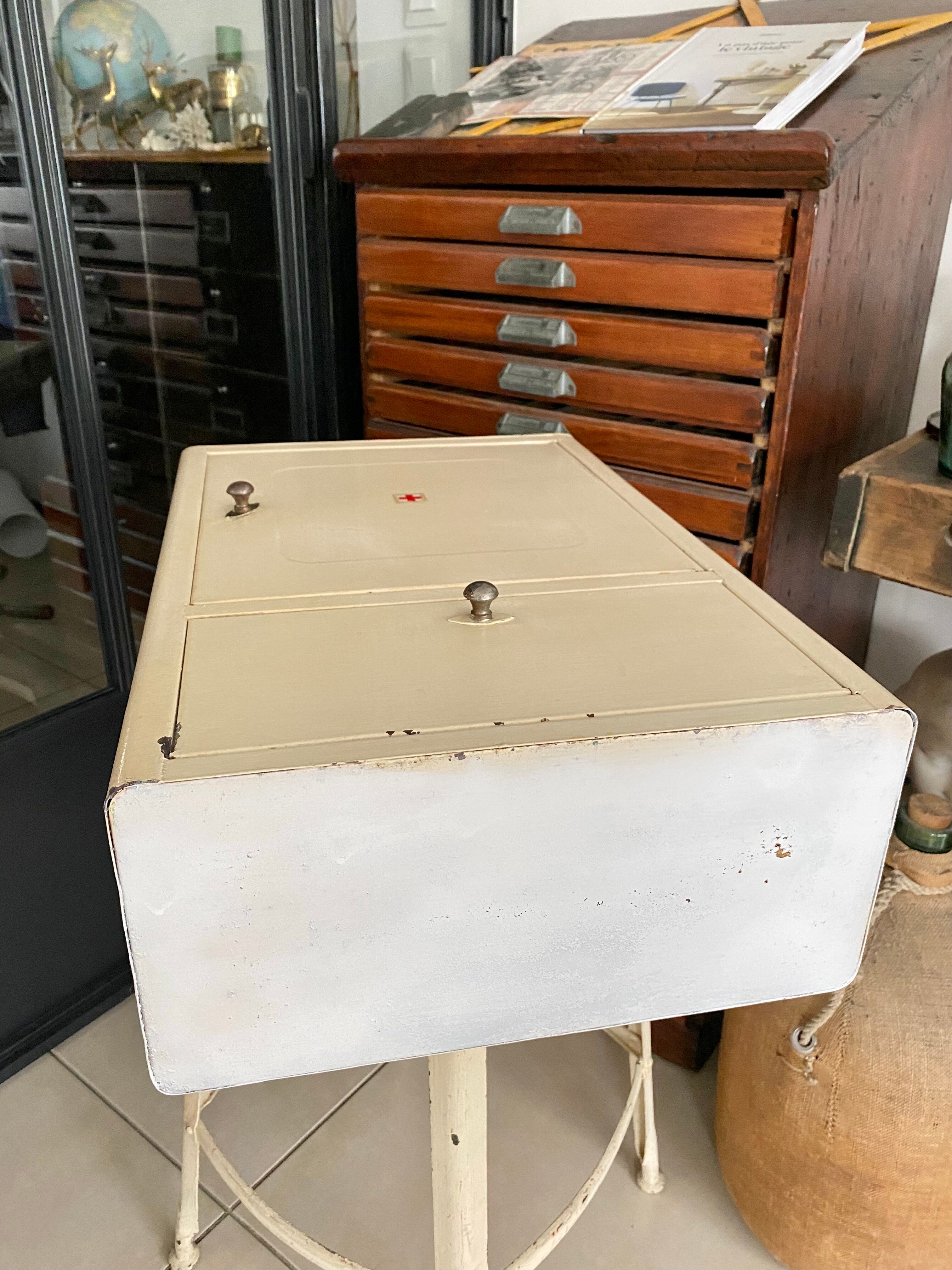 Vintage metal medicine cabinet