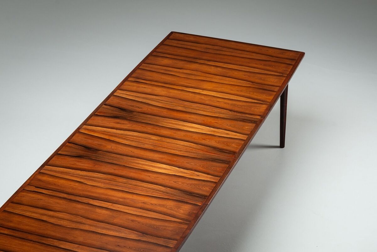 Arne Vodder large dining table in rosewood model 201 Sibast Denmark 1960