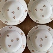 Lot de 4 assiettes creuses en céramique